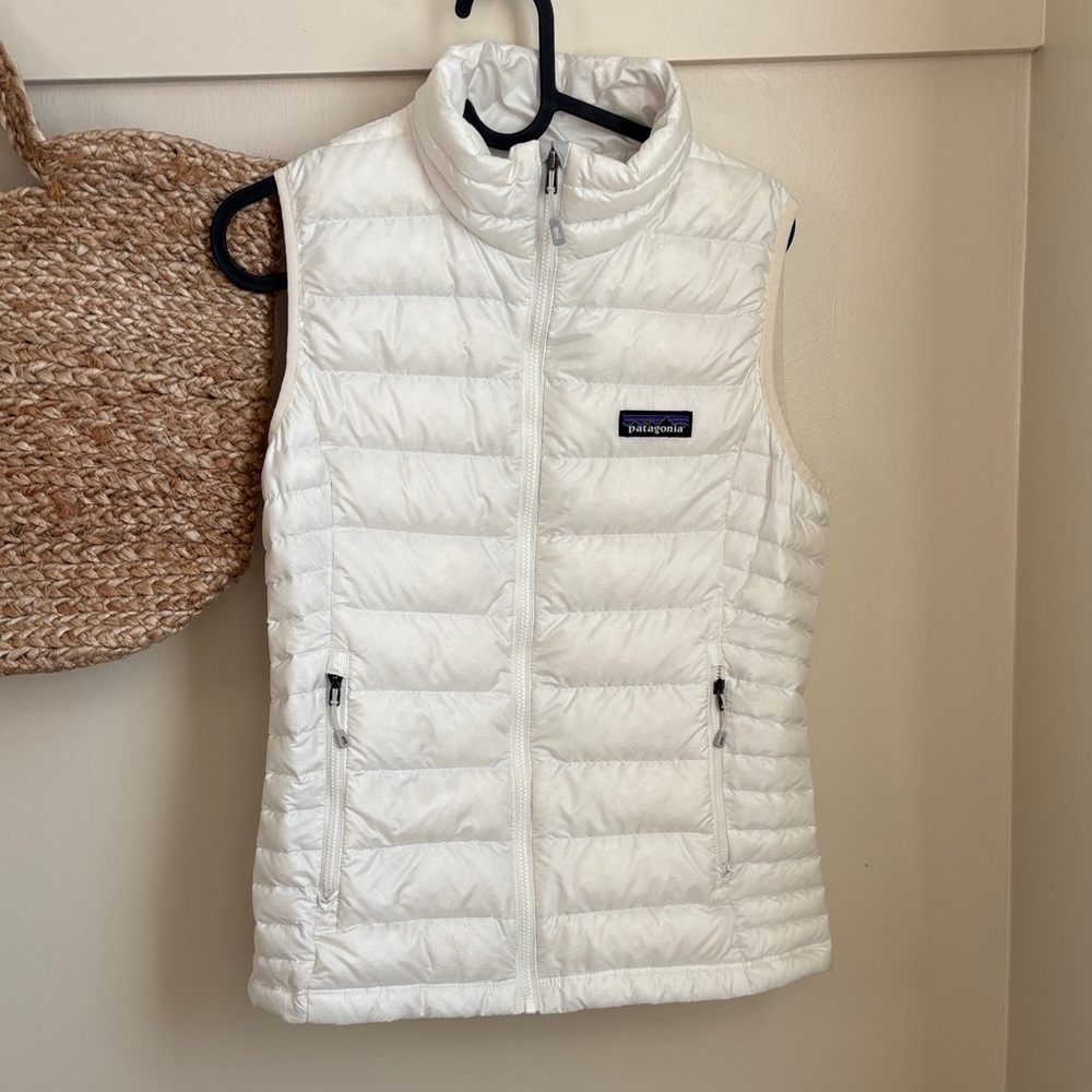 Patagonia Ivory Quilted Vest